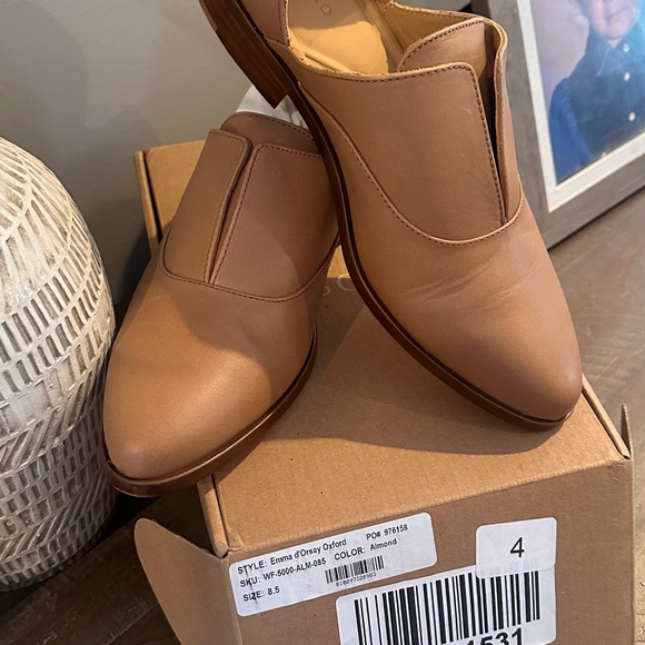 Nisolo Almond Leather Minimalist Loafers - Emma d’Orsay Oxfords - Picture 4 of 9